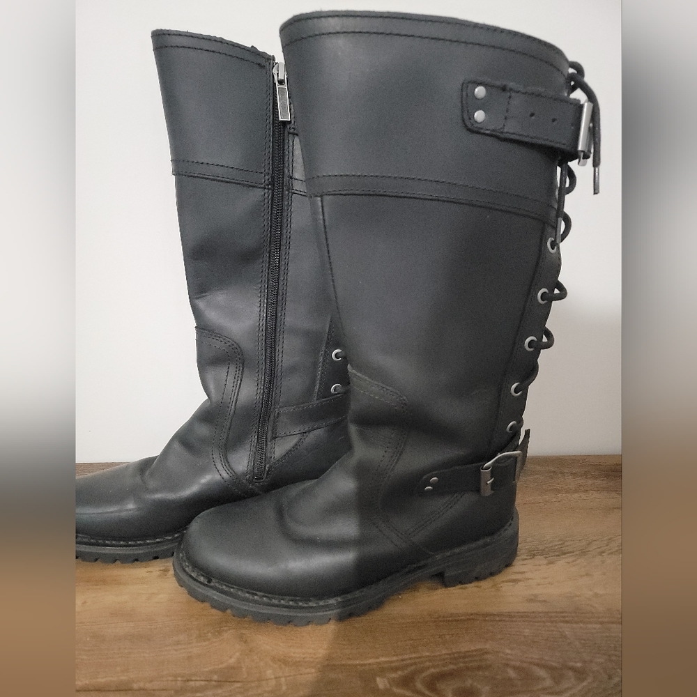 Harley Davidson Sleek Black Leather Boots with Buckle & Lace Detail Women's